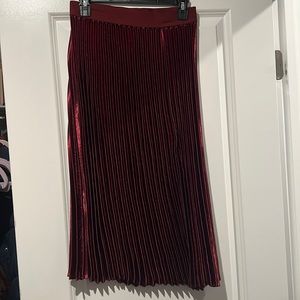 Beautiful new without tag skirt from New York and company